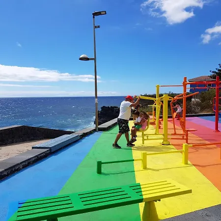 Modern In Candelaria, 130 M² With Shared Pool דירה קנדלריה