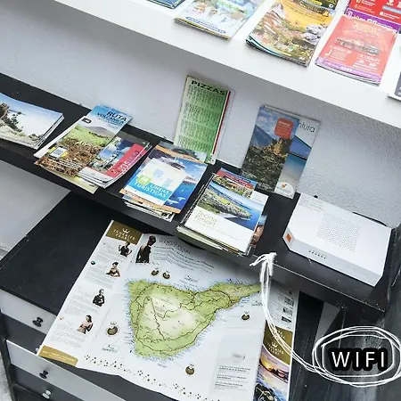 Modern In Candelaria, 130 M² With Shared Pool קנדלריה